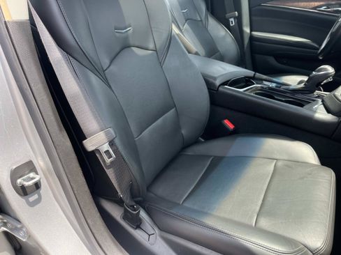 Used 2019 Cadillac CTS Luxury RWD image 23