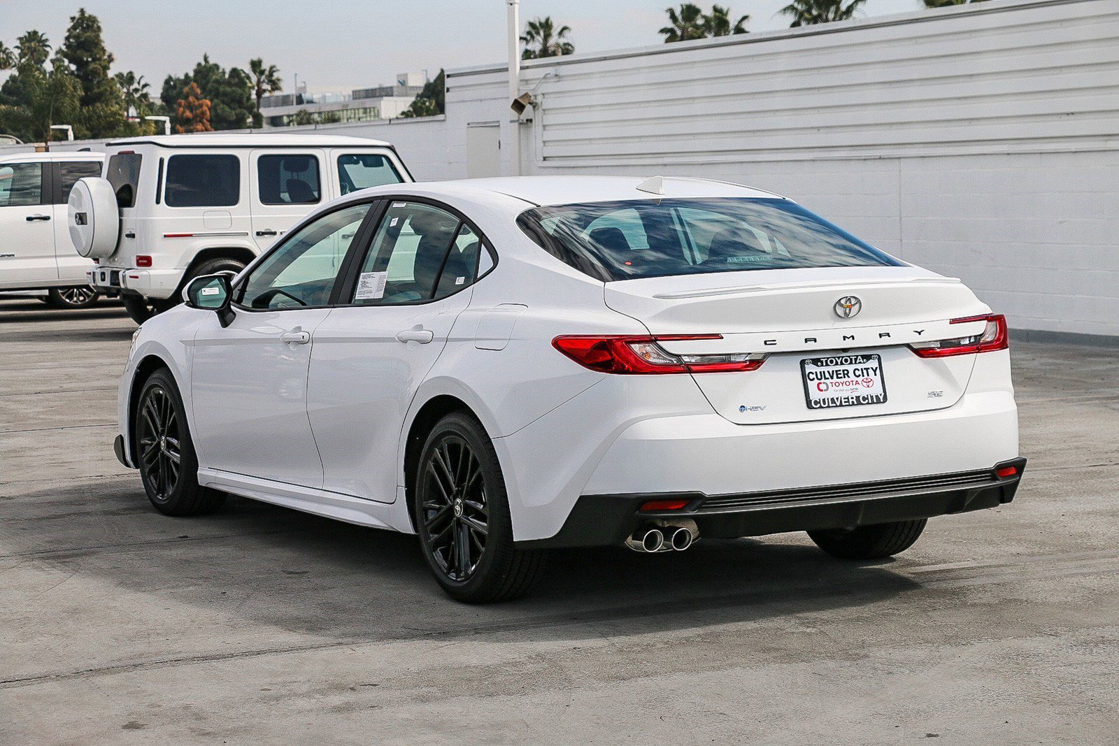 New 2026 Toyota Camry SE FWD image 7