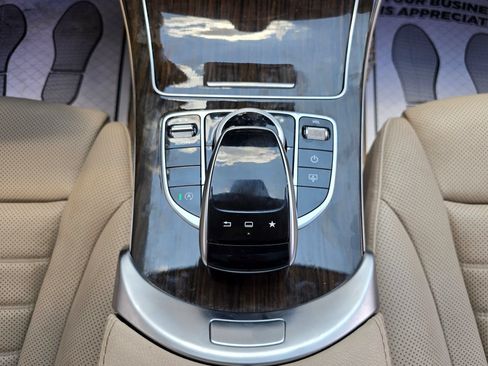 Used 2015 Mercedes-Benz C 300 Sedan image 39