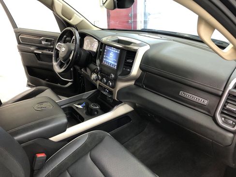 Used 2020 RAM 1500 Laramie image 10
