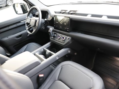 Certified 2025 Land Rover Defender 110 S image 11