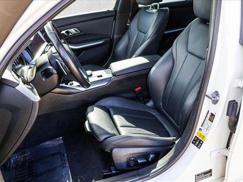 Used 2020 BMW 330i xDrive Sedan w/ Convenience Package AWD/4WD image 12