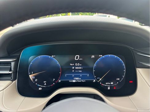 Used 2023 Maserati Grecale GT AWD/4WD image 26