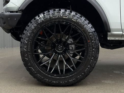 Used 2024 Ford Bronco Wildtrak AWD/4WD image 10