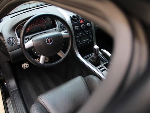 Used 2006 Pontiac GTO image 36