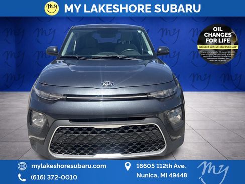 Used 2020 Kia Soul LX FWD image 2