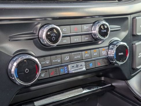 New 2025 Ford F150 Lariat w/ Equipment Group 501A Mid image 45