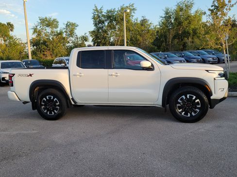 Used 2024 Nissan Frontier Pro-X w/ Technology Package image 3