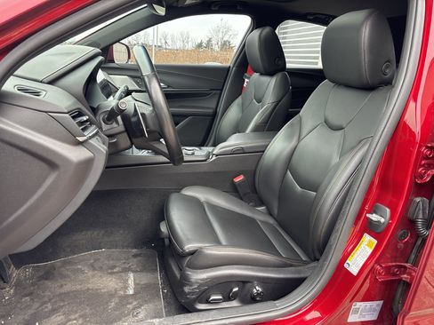 Used 2023 Cadillac CT4 V w/ Navigation Package image 27