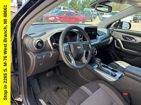 Used 2023 Chevrolet Blazer LT w/ Convenience Package AWD/4WD image 17