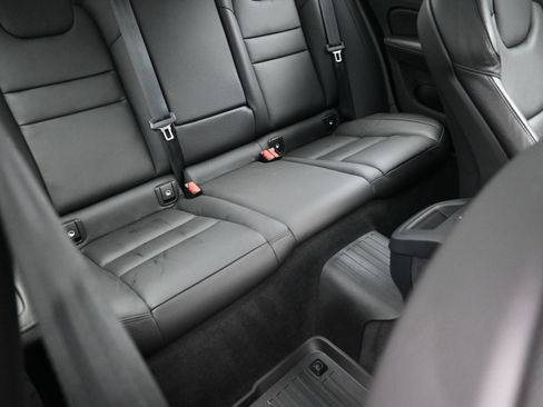 Used 2023 Volvo S60 B5 Plus w/ Climate Package image 32