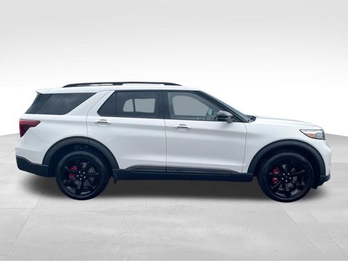 Used 2022 Ford Explorer ST w/ Equipment Group 401A AWD/4WD image 9