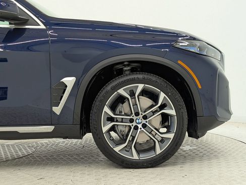 Used 2026 BMW X5 xDrive40i w/ Premium Package AWD/4WD image 12