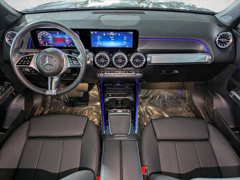 Certified 2025 Mercedes-Benz GLB 250 image 18