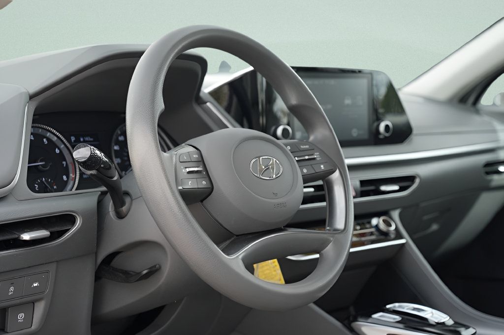 Certified 2022 Hyundai Sonata SE FWD image 20