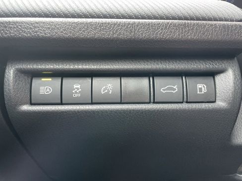 Used 2025 Toyota Camry SE image 43