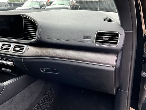 Used 2020 Mercedes-Benz GLS 580 4MATIC image 18