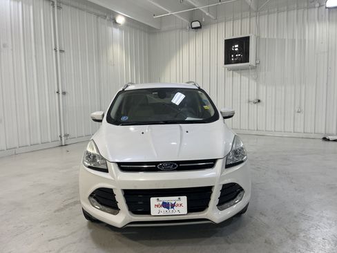 Used 2015 Ford Escape Titanium image 14