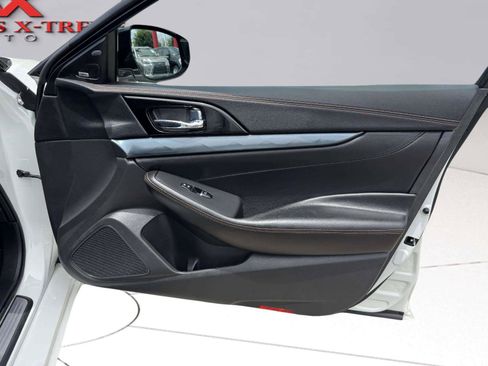 Used 2023 Nissan Maxima SR w/ Sport Mat Group FWD image 54