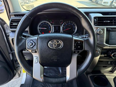 Used 2016 Toyota 4Runner SR5 RWD image 35