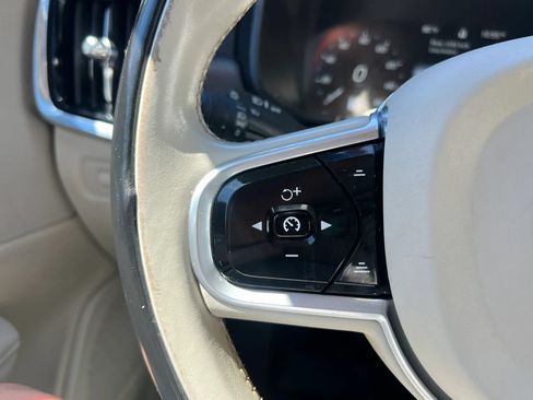 Used 2018 Volvo V90 T5 Cross Country w/ Convenience Package AWD/4WD image 18