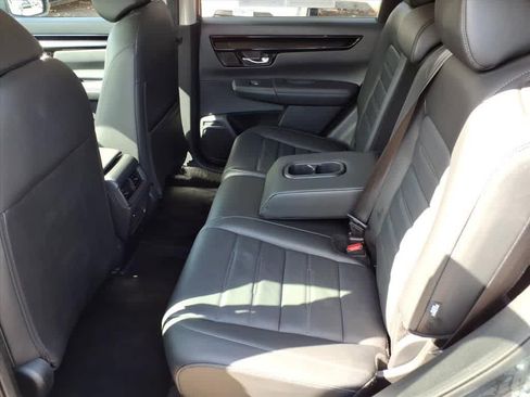 Used 2025 Honda CR-V EX-L image 9