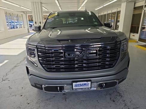 Used 2023 GMC Sierra 1500 Denali Ultimate image 8