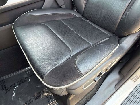 Used 2021 RAM 1500 Laramie AWD/4WD image 28