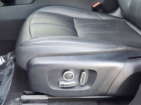 Certified 2021 Land Rover Range Rover Evoque S image 26