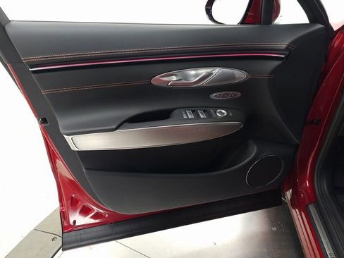 New 2026 Genesis GV70 2.5T Sport Prestige AWD/4WD image 10