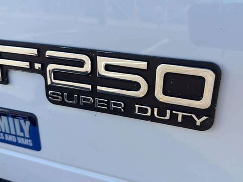 Used 2004 Ford F250 4x4 SuperCab Super Duty image 21