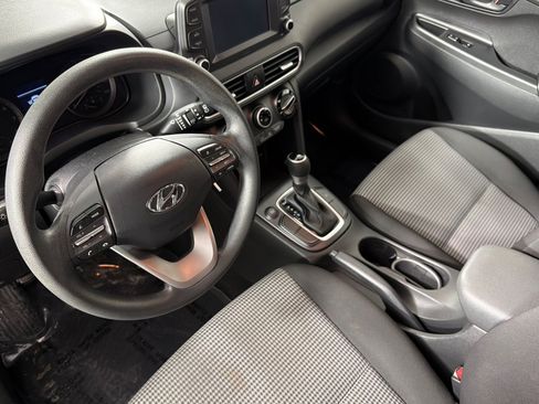 Used 2018 Hyundai Kona SE FWD image 9