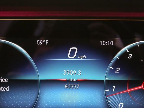 Used 2021 Mercedes-Benz E 350 4MATIC Sedan image 43