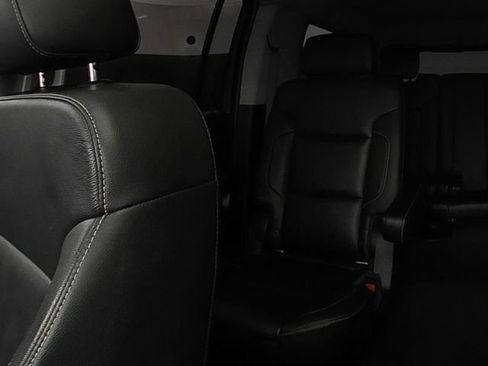 Used 2016 Chevrolet Suburban LT AWD/4WD image 33