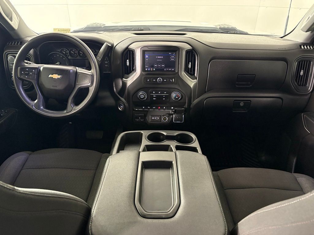 Used 2024 Chevrolet Silverado 2500 Custom w/ Custom Value Package AWD/4WD image 31