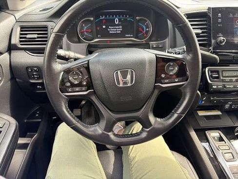 Used 2019 Honda Pilot Elite image 28
