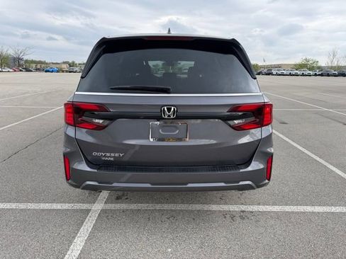 Used 2026 Honda Odyssey EX-L image 7