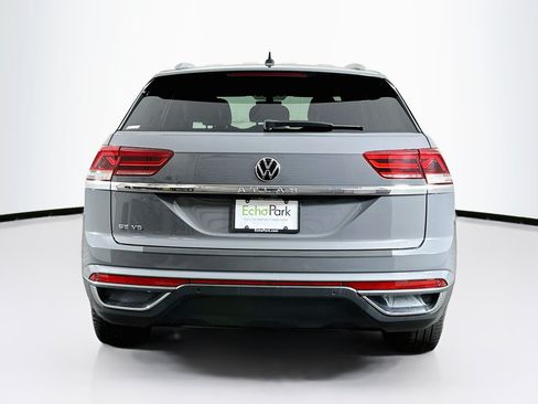 Used 2020 Volkswagen Atlas Cross Sport SE FWD image 7
