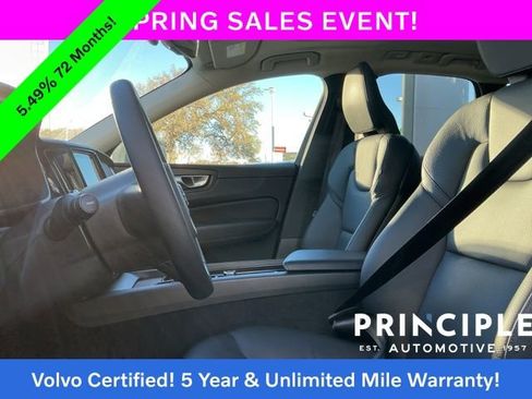Certified 2023 Volvo XC60 B5 Plus image 31