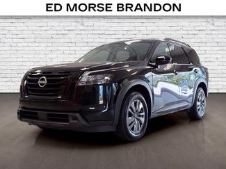 Used 2025 Nissan Pathfinder SV AWD/4WD video 1