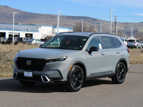 Used 2025 Honda CR-V Sport Touring image 8