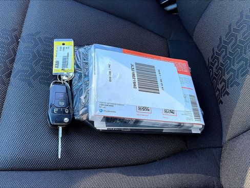 Used 2018 Ford F150 XLT w/ Equipment Group 302A Luxury image 14