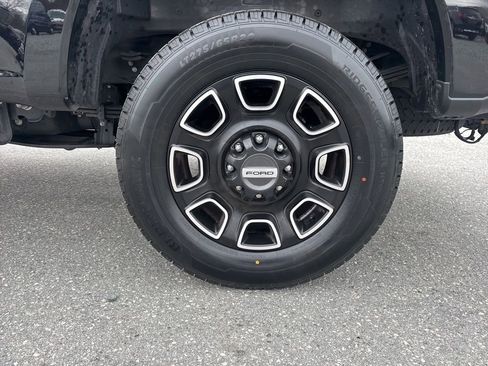Used 2023 Ford F350 Platinum image 35