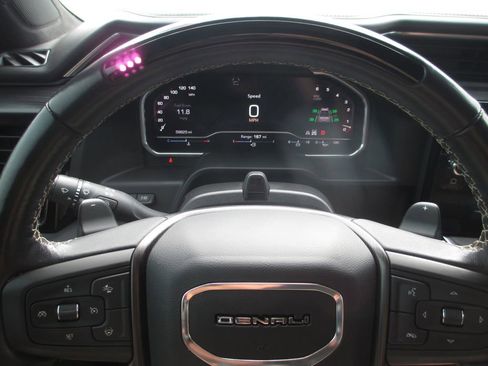 Used 2024 GMC Sierra 1500 Denali Ultimate AWD/4WD image 34