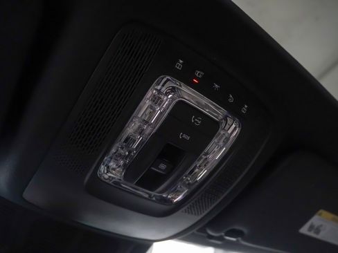 Used 2024 Mercedes-Benz GLE 53 AMG 4MATIC image 27