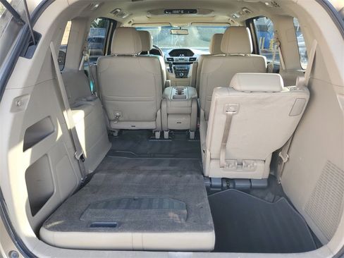Used 2012 Honda Odyssey Touring image 9