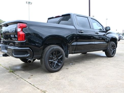 Used 2023 Chevrolet Silverado 1500 Custom Trail Boss w/ LPO, Dark Essentials Package image 6