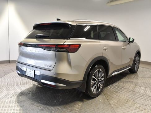 Certified 2026 INFINITI QX60 Luxe w/ Family Package image 8