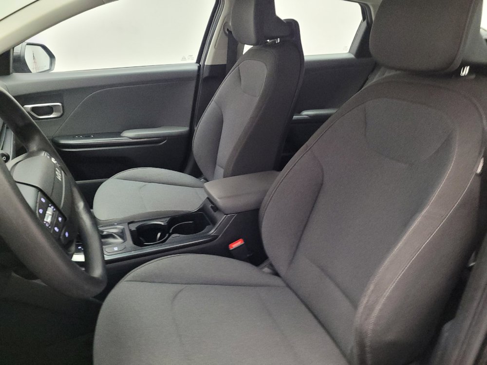 Used 2025 Kia K4 FWD image 17