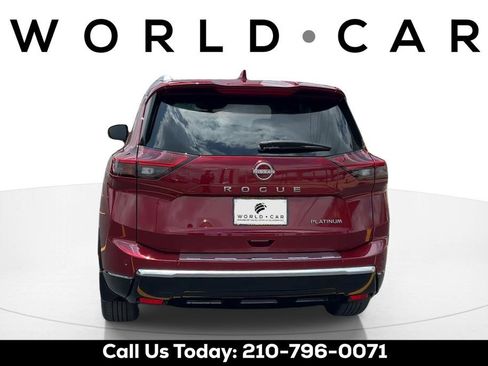 Used 2024 Nissan Rogue Platinum w/ Platinum Premium Package FWD image 4